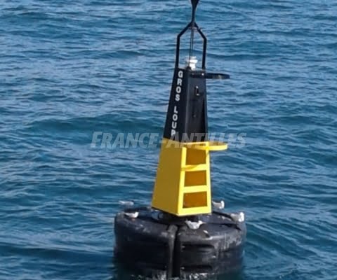 Mobilis-balisage-flottant-sainte-marie